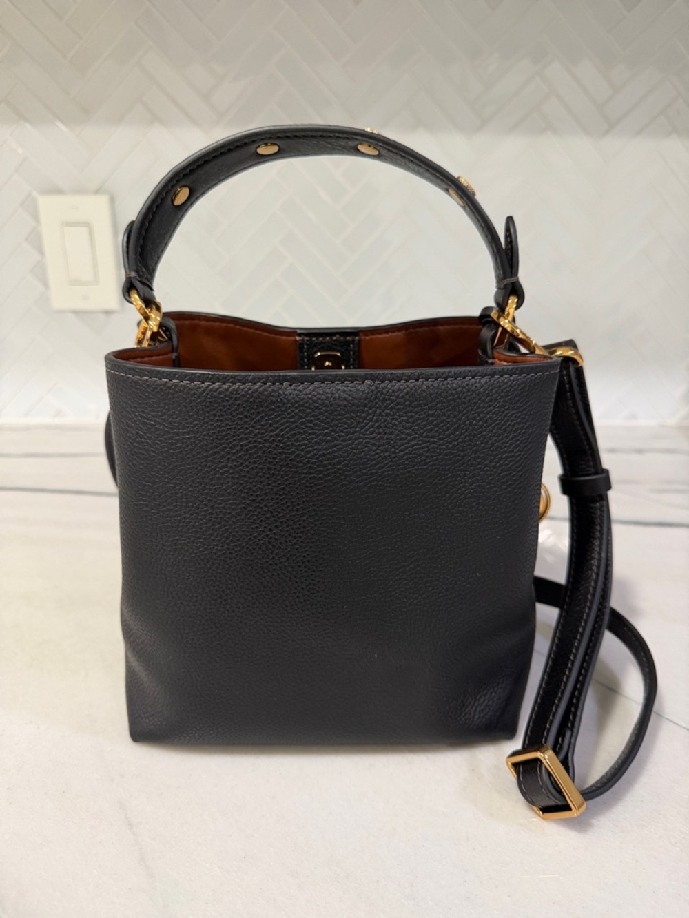 Fossil Jesse small bucket bag color black